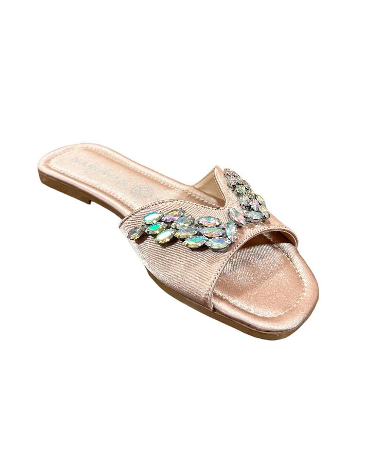 Sandalia Naruwan color beige