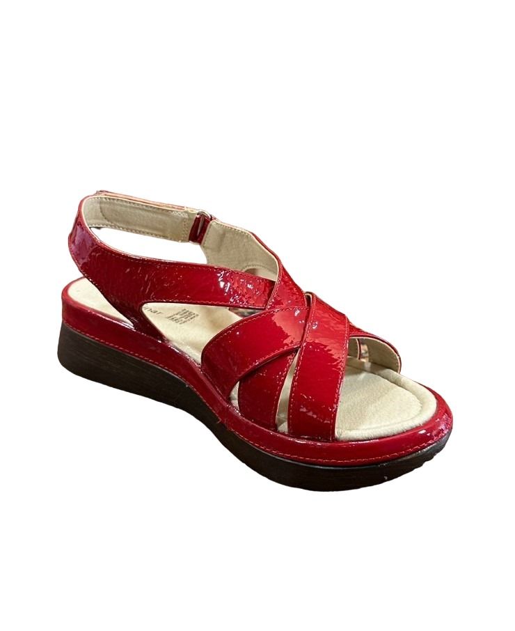 Sandalia Suave Caminar color rojo charol